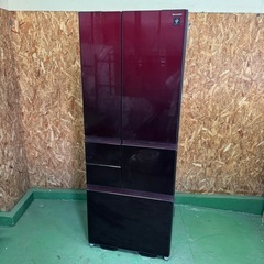 310 送料設置無料　SHARP　自動製氷機能付き大型冷蔵庫　501Lの画像