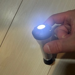 中古　充電式ledライト　2モードの画像