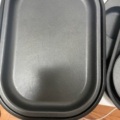 ホットプレート、たこ焼き器、焼肉の画像