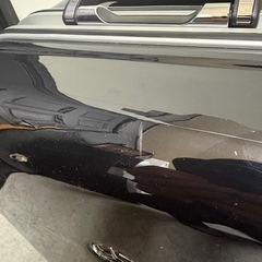 新品未使用　一部傷ありベンツきゃキャリーケースの画像