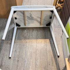 francfranc フランフラン 大理石調天板 デスク テーブル 机 モスコ 定価24800円 白 ホワイト ★買取帝国 志木店の画像