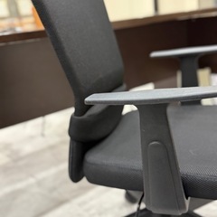 1脚 事務椅子 脚幅620mmの画像