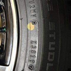 　スタッドレスタイヤのみ4本　195/60R16 89Qの画像