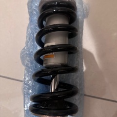 MT09 純正サスペンションの画像