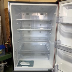 317 送料設置無料  三菱　自動製氷機能付き大型冷蔵庫　370L  3ドア　洗濯機の画像