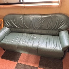 ソファ ３人がけ 合成皮革の画像