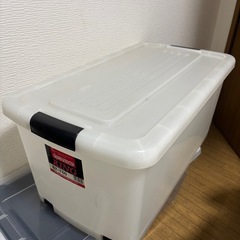 衣装ケースの画像