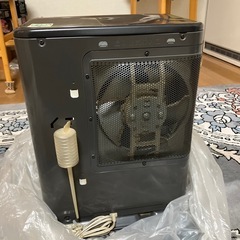 お話中です。ヒーターの画像