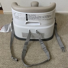 ingenuity ベビーチェア (ベージュ) の画像