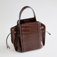 ZARAバッグの画像