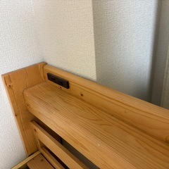 棚付きすのこベッドの画像
