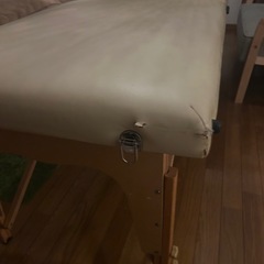 折りたたみマッサージベッドの画像