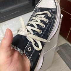 CONVERSE ブラック 厚底スニーカー
の画像