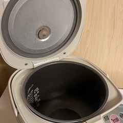 炊飯器タイガーマイコン炊飯ジャー JAB-A180の画像