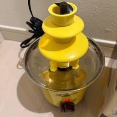 チョコレートファウンテン Sサイズ happy-yellow の画像
