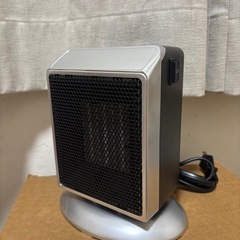 お譲先決定【新品】ミニスペースヒーターの画像