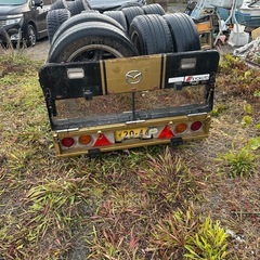 牽引トレーラーの画像