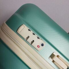 キャリーケースの画像