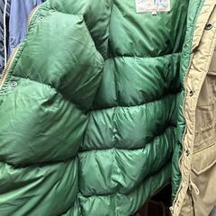 SAUCY ダウンジャケット マウンテンパーカー Mサイズ ベージュ系 ヴィンテージ レトロアウトドア 古着 中綿ジャケット アウター 冬物の画像