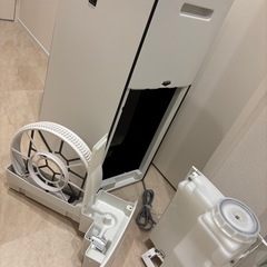 SHARP 加湿空気清浄機　KI-RX70-W 2022年製　ホワイトの画像