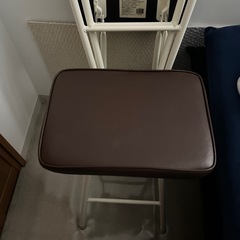 折りたたみチェアの画像