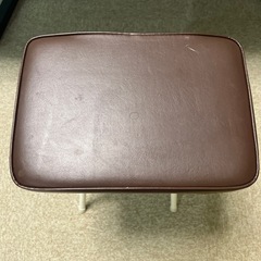 折りたたみチェアの画像