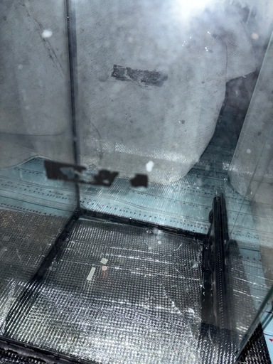 爬虫類用ケージ