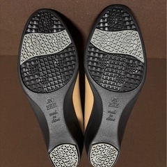 【未使用】Mサイズ　パンプス　ブラウンベージュ の画像