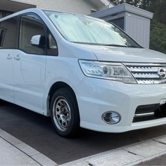 日産セレナハイウェイスターの画像