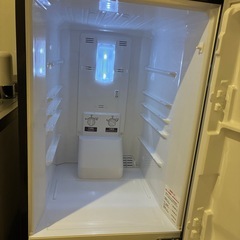 三菱 冷蔵庫 ボトム冷凍室 右開き 146L ブラック MR-P15D Bの画像