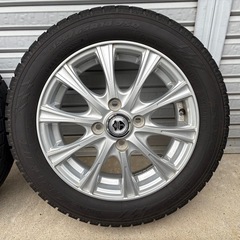 【14インチ アルミホイール付き　
スタッドレスタイヤ　4本セット】バリ山の画像