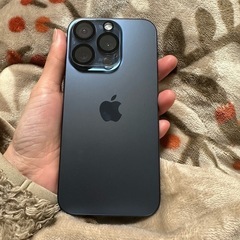 「大切に使っていた1台📱美品 iPhone 15 Pro 512GB／付属フィルム付き」の画像