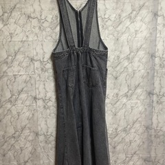 GRL フロントジップスリットデニムジャンパースカート Sサイズの画像
