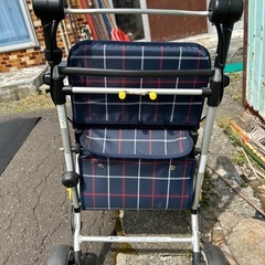 シルバーカーの画像