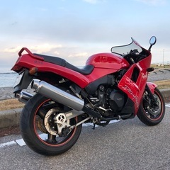 トライアンフ  デイトナ900の画像