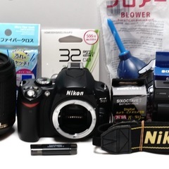 手ぶれ補正付き✨Nikon D40 レンズセット✨スマホ転送　55-200mm VR ぼうえん望遠レンズの画像