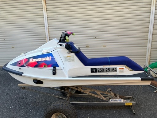 ★一度譲渡先が決まりましたが、その方の個人的理由でキャンセルとなりました。  　　　　 ☆受付再開致します。  　　　　　　　　　　期間限定投稿  　　　　　　　　　　　　　　希少艇　水上バイク　カワサキジェットスキー　　　　　　X-2 JF650A-606918   　　　　　　　　  ☆90万→72万に値下げしました。