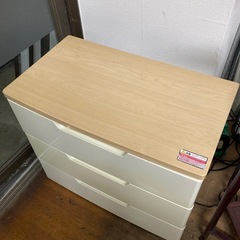 衣装ケース3段の画像
