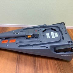 Joie i-AnchorFIX チャイルドシートベースの画像