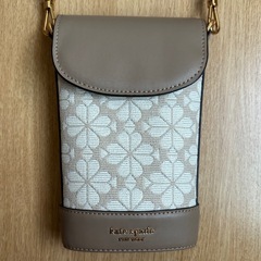 ケイトスペード　フォンショルダーの画像