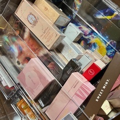 完全未開封！コスメ10点セットの画像