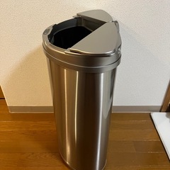 ゴミ箱　自動開閉　47Lの画像