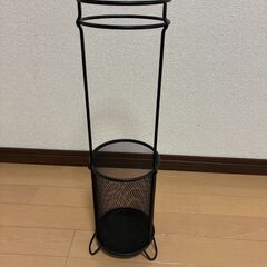 【11/14(金) or 15(土) 引取限定】ニトリ 傘立て メカサ ブラックの画像