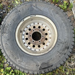 スタッドレスホイール付　ダンロップ 265/70R15 110Q 　Grandtrek SJ6 　の画像