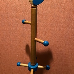 服やバックや色々掛ける物？の画像