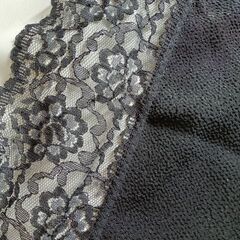 冠婚葬祭 フォーマル ハンカチ 花柄レース 総しぼり様　黒 56センチ四方の画像