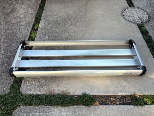 テルッツォ（PIAA）ルーフラック　EA309