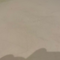 キッズ用スツールとテーブルセットの画像