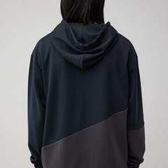 【アズールバイマウジー】パーカー メンズ レディース ユニセックス メンズM相当 B-HEAT スウィッチング パーカー251GAC80-260Iの画像