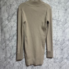 EMODA ハーフジップニットワンピース ベージュの画像